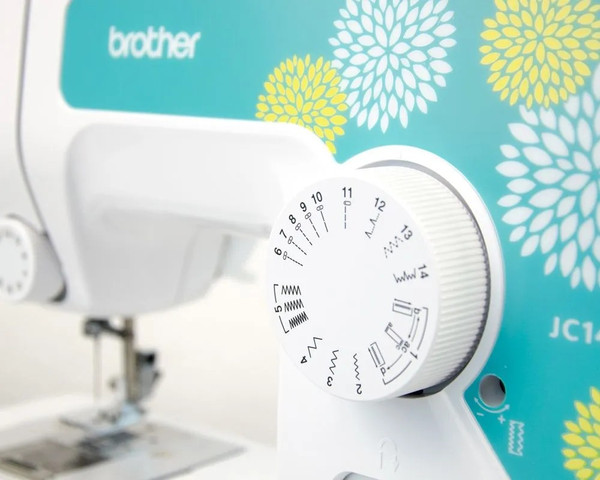 Швейная машина Brother JC14