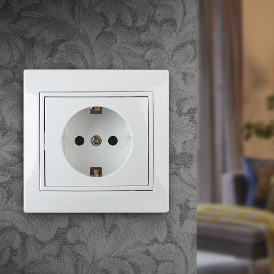 Розетка INTRO Plano 1Э-206-01 / Б0038831