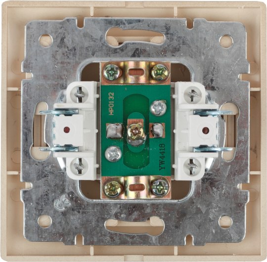 Розетка INTRO Plano 1-301-04 / Б0030079