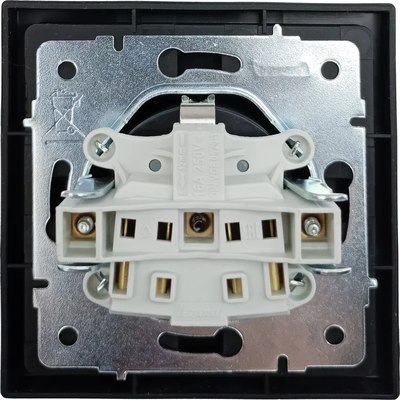 Розетка Lezard Zima 704-4288-124BQC