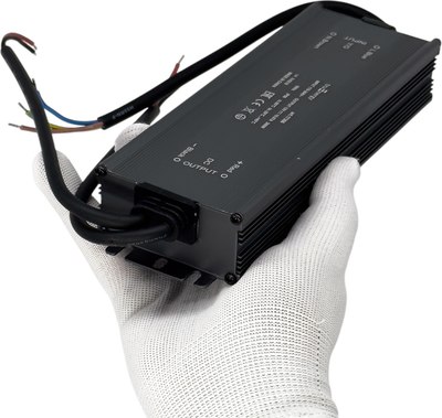 Блок питания для светодиодной ленты Truenergy 17306