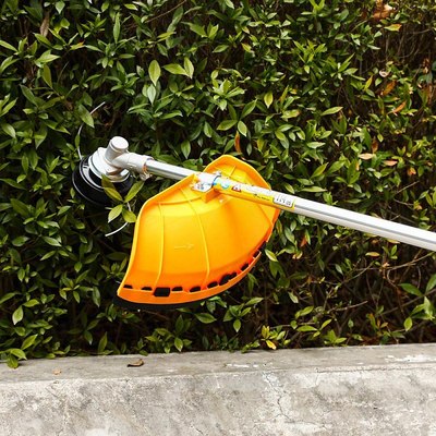 Головка триммерная Deko TH02 / 065-1054