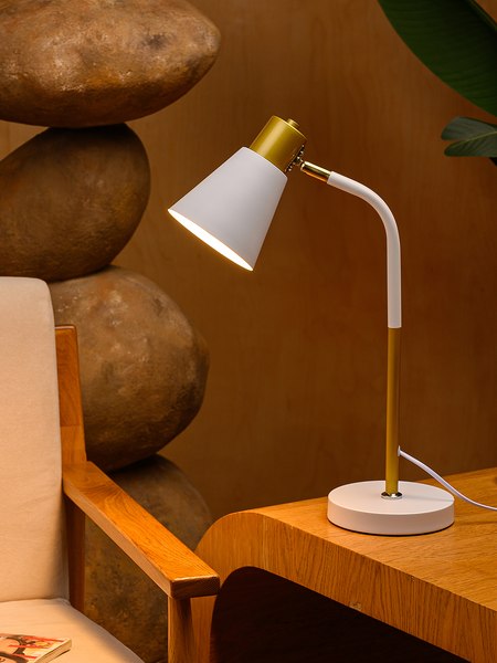 Настольная лампа ArtStyle HT-128W