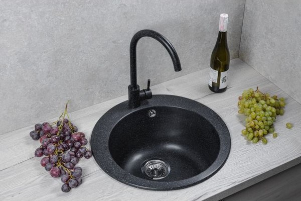 Мойка кухонная AV Engineering Point AVE495495BKA