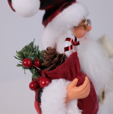 Фигура под елку AksHome Санта-Клаус с мишкой