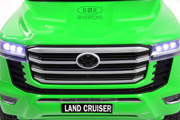 Каталка детская RiverToys Toyota Land Cruiser 300 / Z002ZZ-C