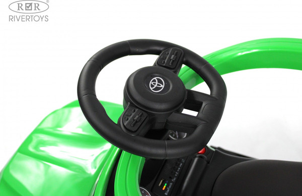 Каталка детская RiverToys Toyota Land Cruiser 300 / Z002ZZ-C