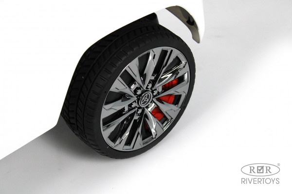 Каталка детская RiverToys Toyota Land Cruiser 300 / Z002ZZ-D