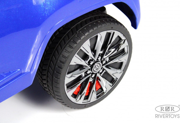 Каталка детская RiverToys Toyota Land Cruiser 300 / Z002ZZ-D