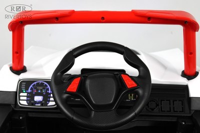 Детский автомобиль RiverToys F888FF 4WD Детский автомобиль RiverToys F888FF 4WD