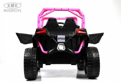 Детский автомобиль RiverToys F888FF 4WD Детский автомобиль RiverToys F888FF 4WD