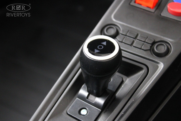 Детский автомобиль RiverToys T911TT