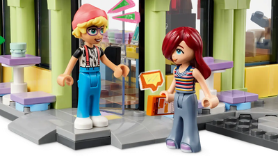 Конструктор Lego Friends Heartlake City Cafe 42618