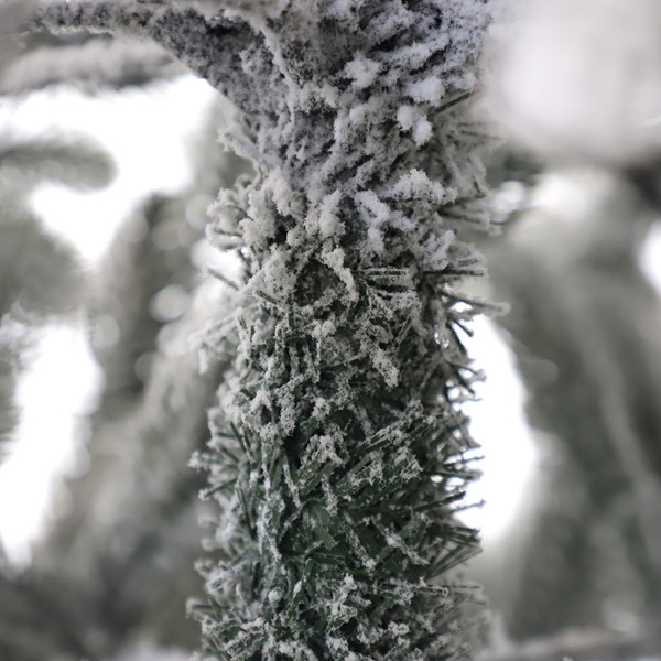 Ель искусственная GrandSiti Сола 210 / 101-394