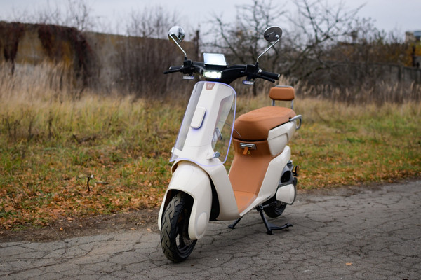 Электроскутер AVM Keren Stardust / pm01816061579