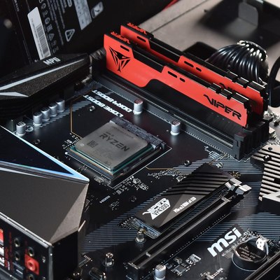 Оперативная память DDR4 Patriot PVE2464G400C0K