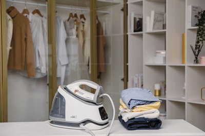 Утюг с парогенератором Garlyn GST-08 Pro