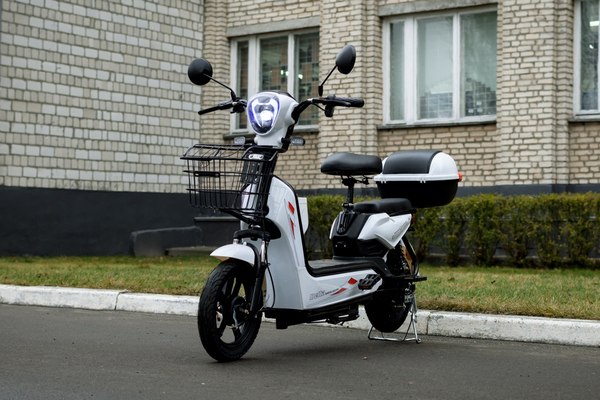 Электроскутер AVM Delta