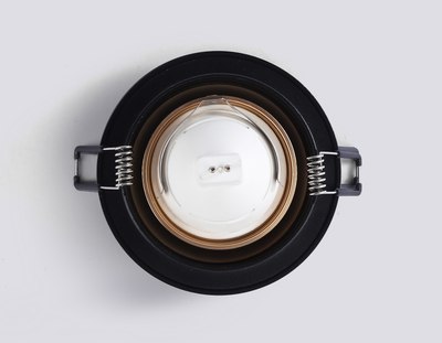 Точечный светильник Ambrella TN102725 BK/GD
