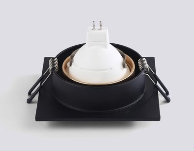 Точечный светильник Ambrella TN102730 BK/GD