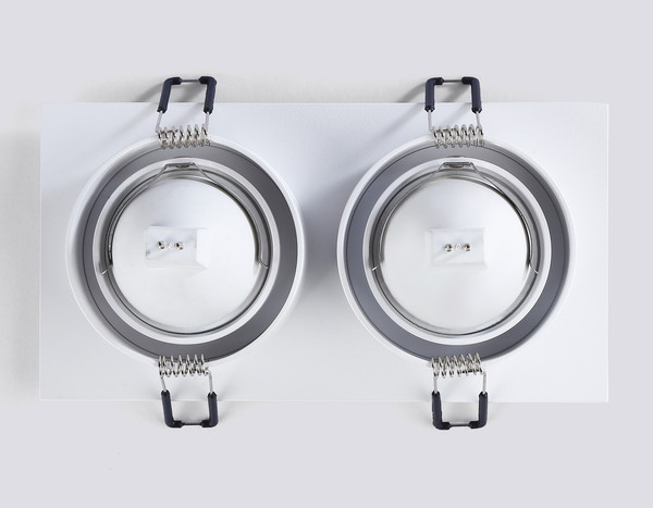 Точечный светильник Ambrella TN102731/2 WH