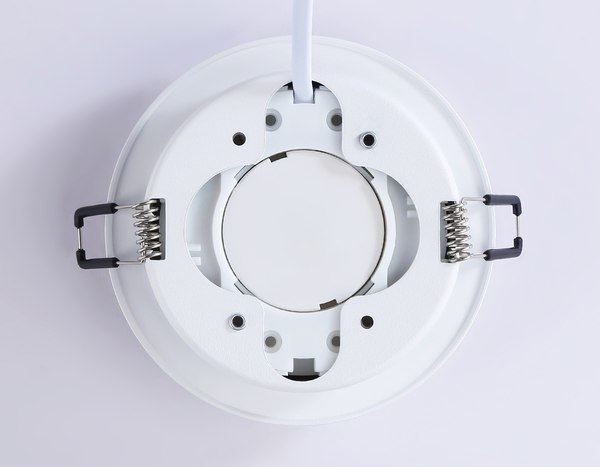 Точечный светильник Ambrella TN5226 WH/GD