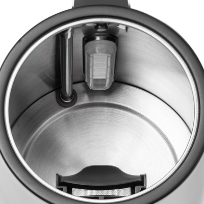 Электрочайник Endever Skyline KR-372S (черный)