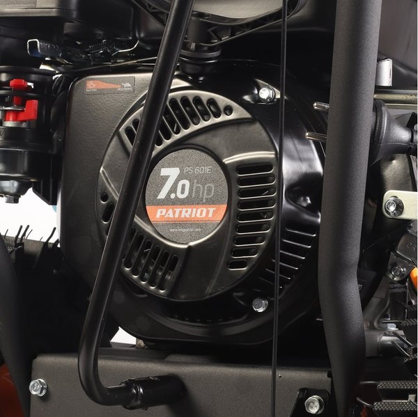 Снегоуборщик бензиновый PATRIOT PS 601E (426107111)