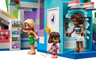 Конструктор Lego Friends Аквапарк Хартлейк-Сити 42630