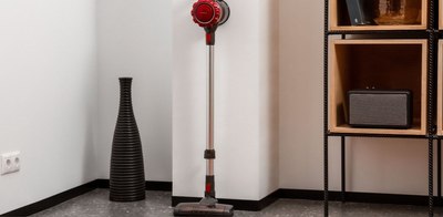 Вертикальный пылесос Rombica MyClean Uno NHS16D01