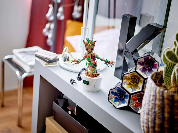 Конструктор Lego Super Heroes Танцующий Грут / 76297