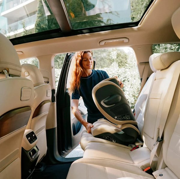 Автокресло Cybex Solution G2 I-Fix Plus