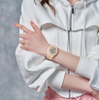 Часы наручные женские Casio GMD-B300-4E