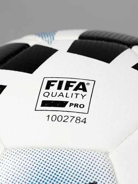 Футбольный мяч FN FIFA Quality Pro FN6021001-104