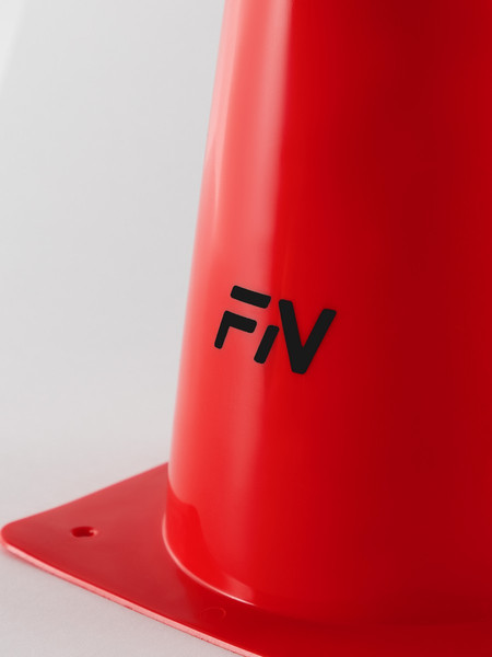 Конус тренировочный FN Cones With Holes FN9031001-38-600