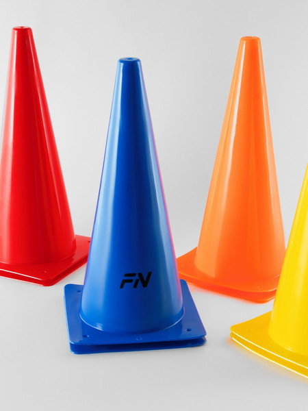 Конус тренировочный FN Cones With Holes FN9031001-38-400