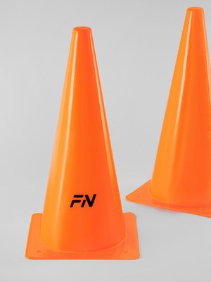 Конус тренировочный FN Cones With Holes FN9031001-38-804