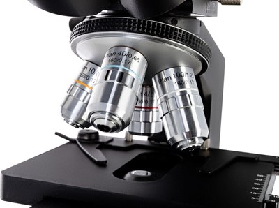 Микроскоп цифровой Levenhuk 890T / 84768