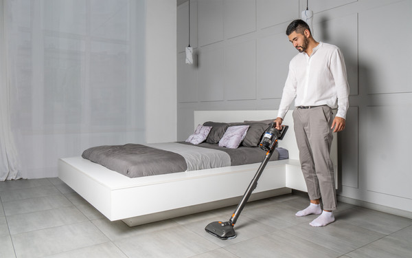 Вертикальный пылесос Garlyn MDC-3000