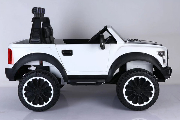 Детский автомобиль Sundays LS-150F