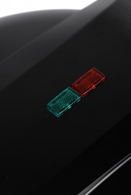 Вафельница RAGEX R703-000 (черный)