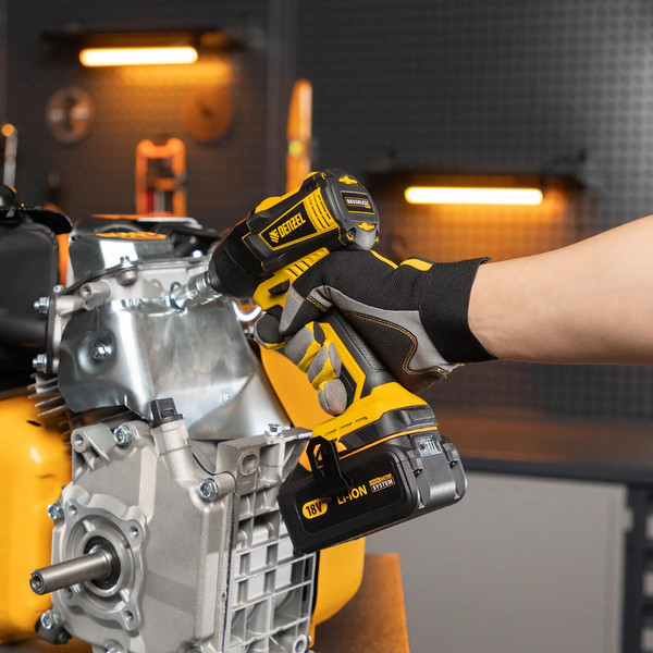 Аккумуляторный гайковерт Denzel CIW-IB-300-0 / 26502