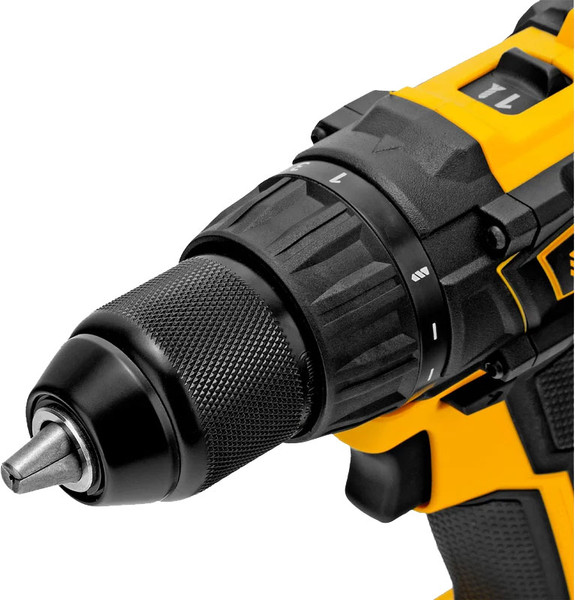 Аккумуляторная дрель-шуруповерт Denzel BLDL-IB-18-0 / 26122