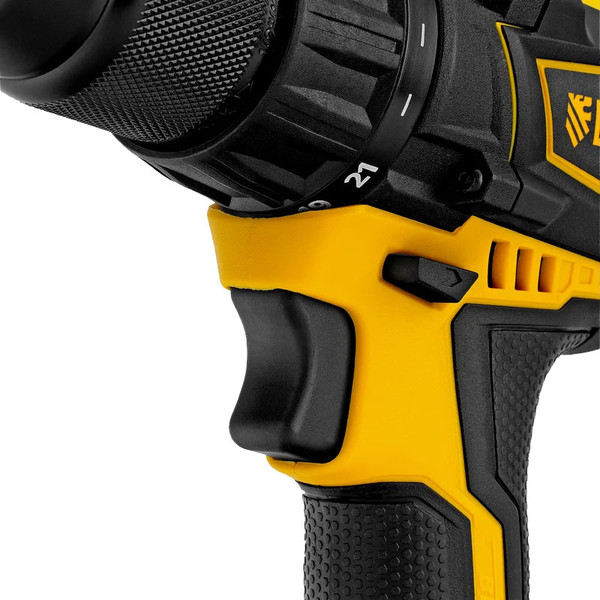 Аккумуляторная дрель-шуруповерт Denzel BLDL-IB-18-0 / 26122