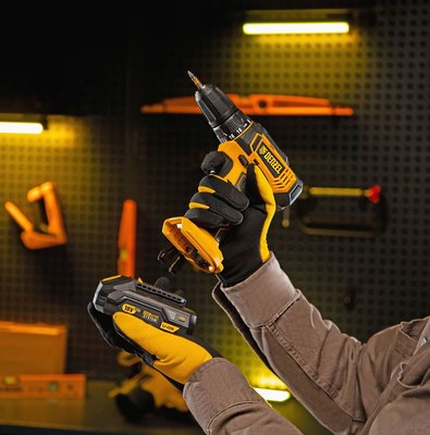 Аккумуляторная дрель-шуруповерт Denzel CDL-18-0 / 26117