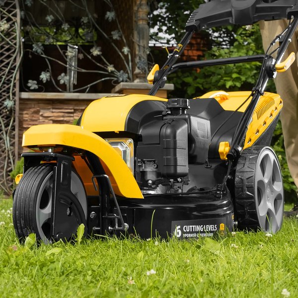 Газонокосилка бензиновая Denzel GLT-460SP-T Trike / 58810