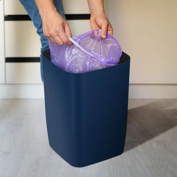 Сенсорное мусорное ведро Kitfort КТ-6803