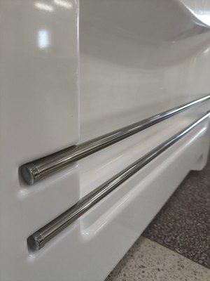 Ванна акриловая Radomir Арчи 1-01-0-0-1-341 (с рамой, сливом, фронтальной панелью и полотенцедержателем)