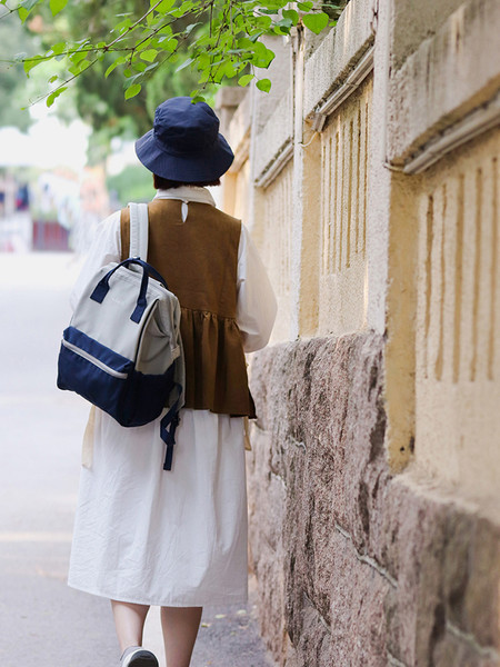 Рюкзак Qminica EMB-002C