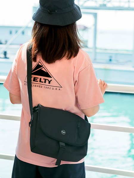 Сумка Qminica EMB-007A